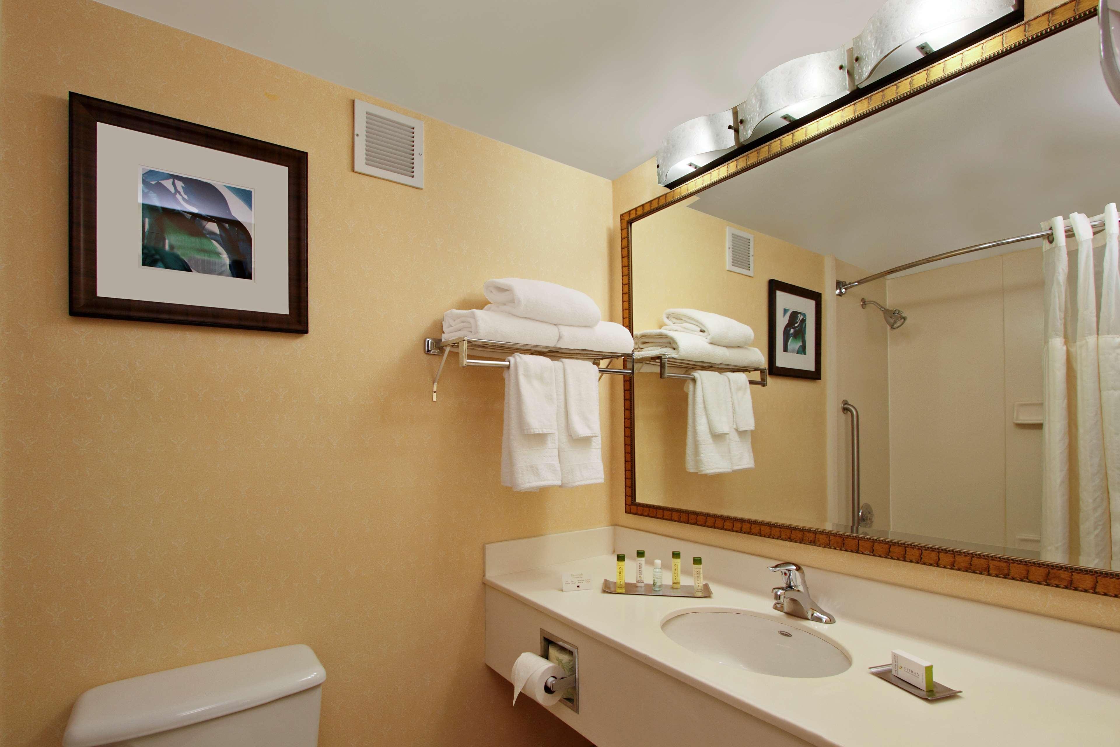 Doubletree By Hilton Mahwah Otel Dış mekan fotoğraf
