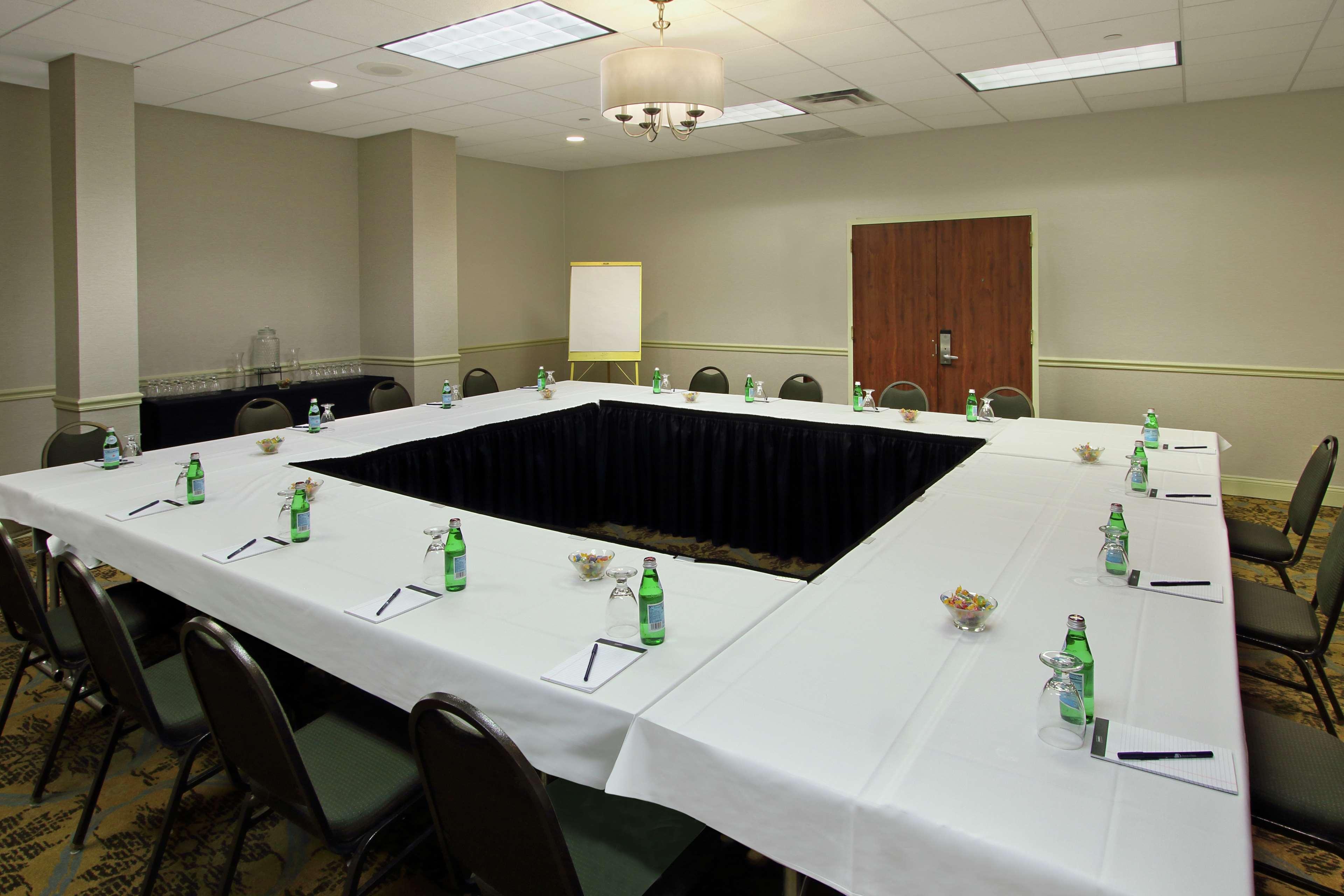 Doubletree By Hilton Mahwah Otel Dış mekan fotoğraf