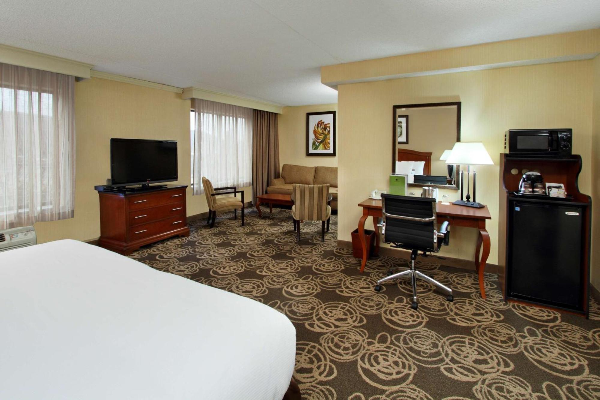 Doubletree By Hilton Mahwah Otel Dış mekan fotoğraf